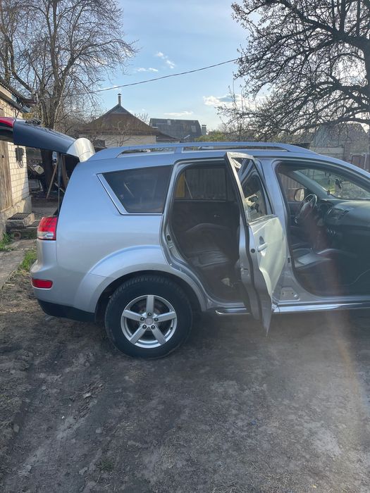 Citroen C-Crosser