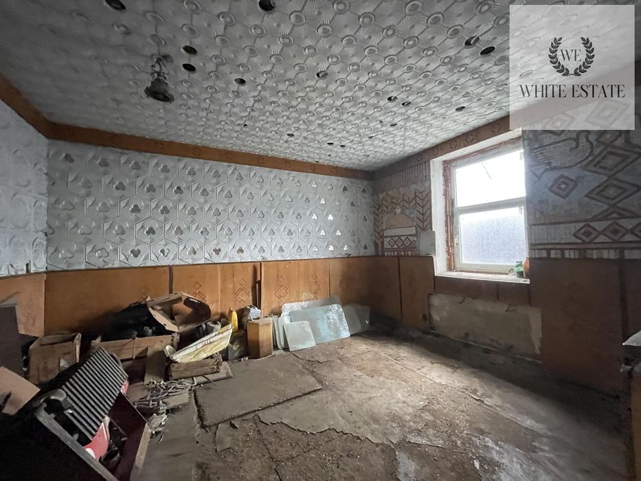 Оренда комерційної будівлі з ділянкою
