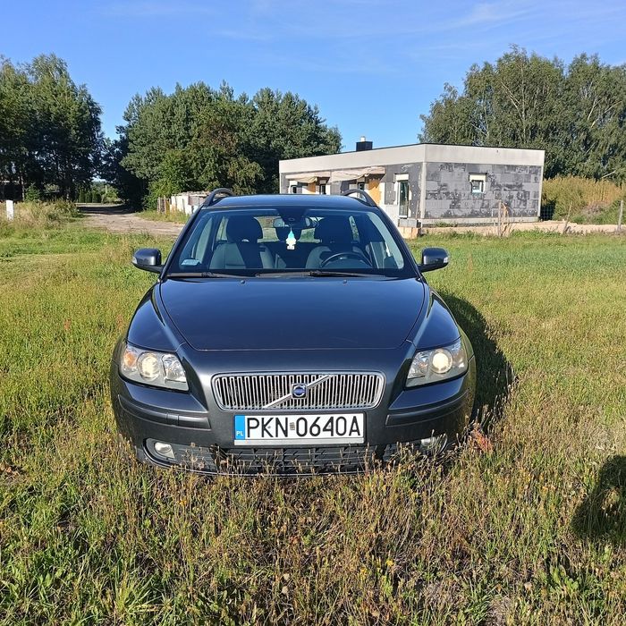 Volvo V50