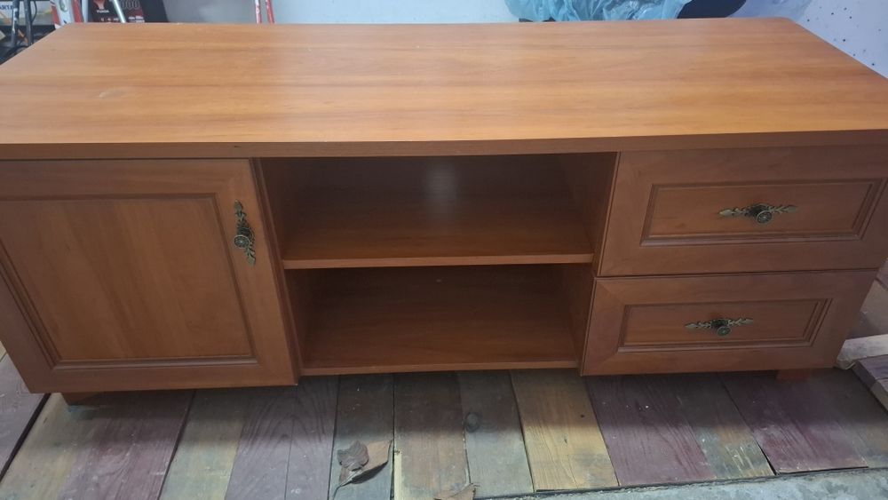 Szafka na telewizor 140x50