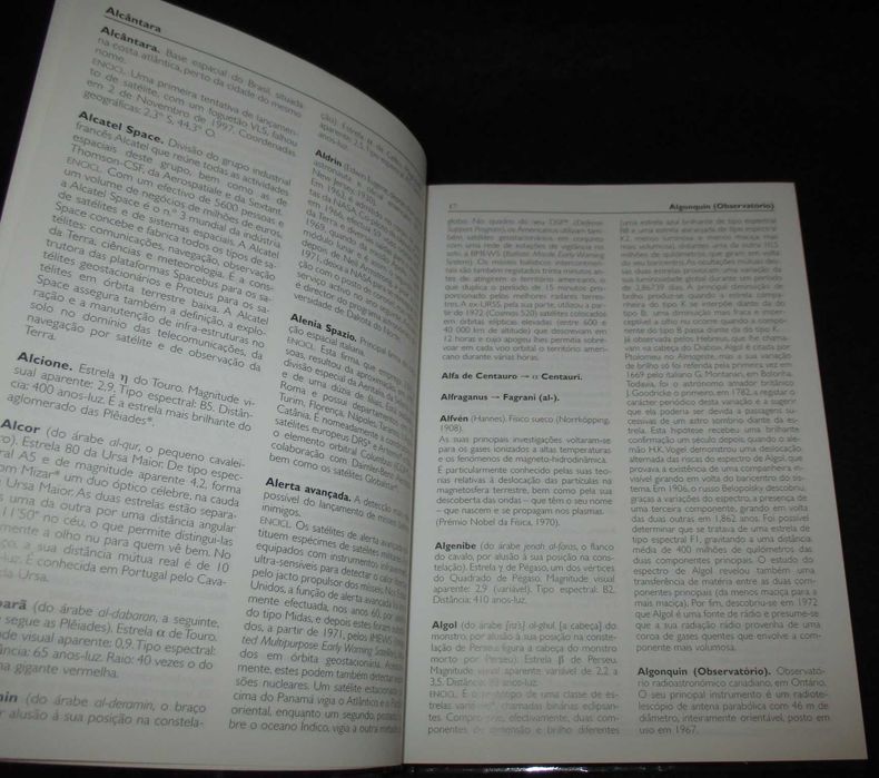 Livro Dicionário de Astronomia e do Espaço Jean-Pierre Penot