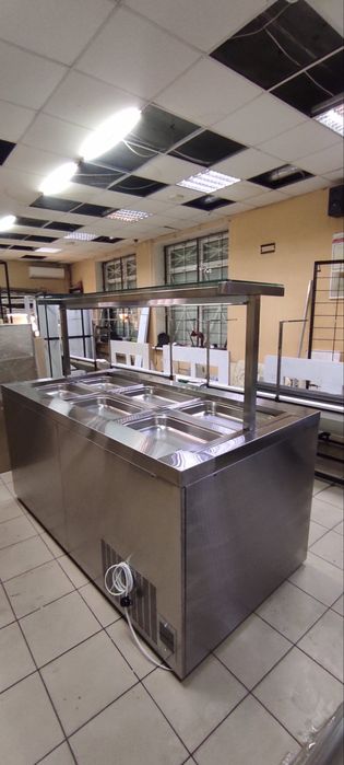 Вітрина для салатів та соління