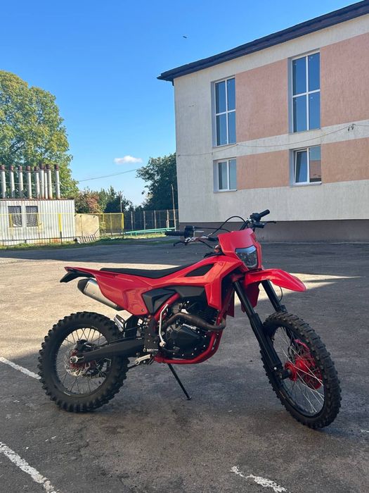 Spark sp300p-1