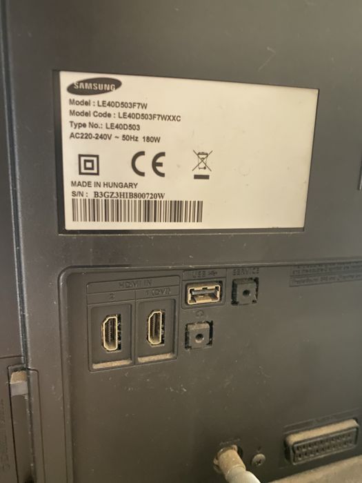 TV Led Samsung 40”