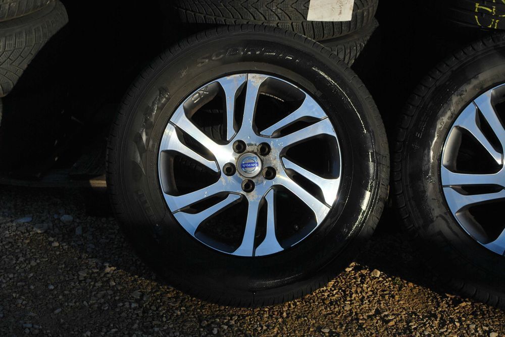 Koła 235/65 R17 5x108 Oryginalne alufelgi + opony letnie Volvo XC60