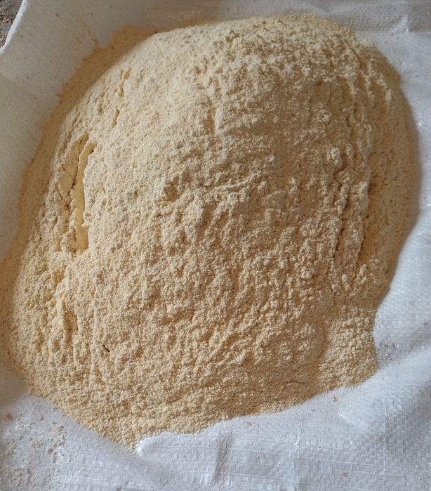 Борошно для риболовлі різні види