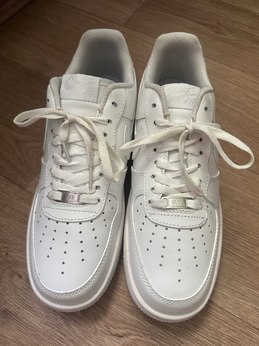 Белые Nike Air Force 1