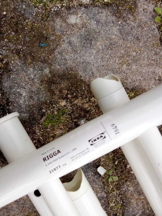 Suportes seminovos IKEA e cabides para loja ou casa