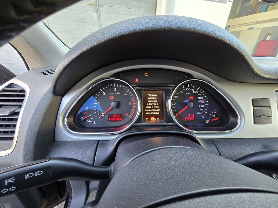 AUDI Q7 3.0 TDI 2006 selo barato