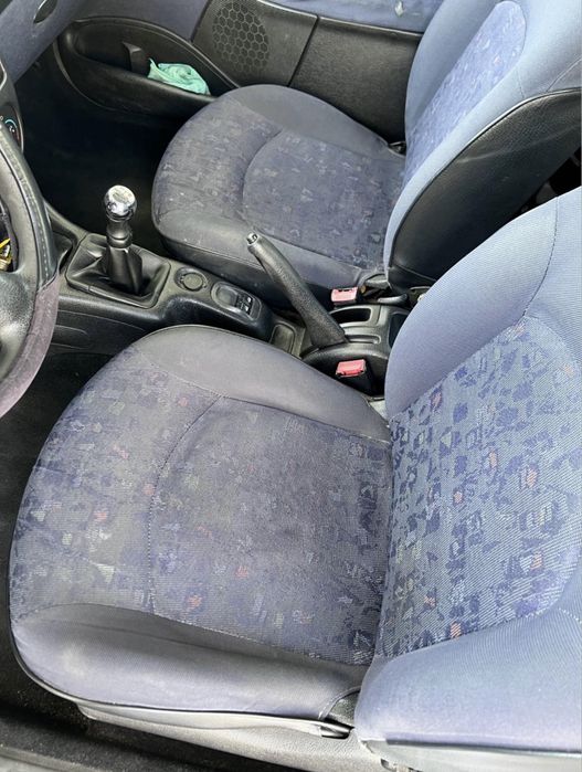 Peugeot 206 1999