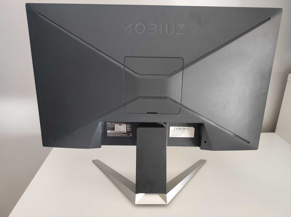 Monitor BenQ MOBIUZ EX240N de 23.8"