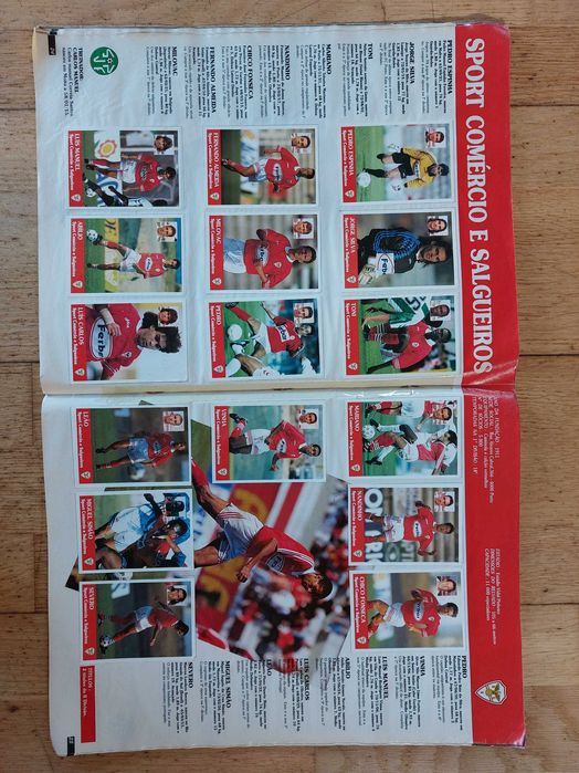 Caderneta de cromos "Futebol 96-97" - Completa