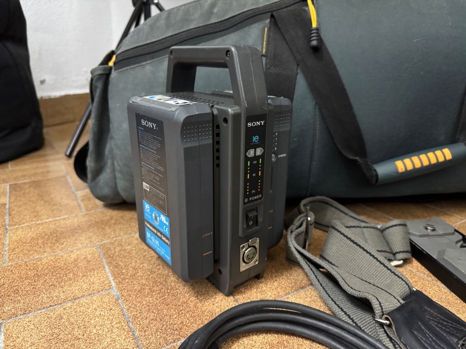 Câmera Sony DSR-400P