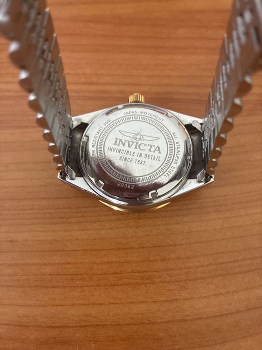Relogio Invicta Dourado e Prateado