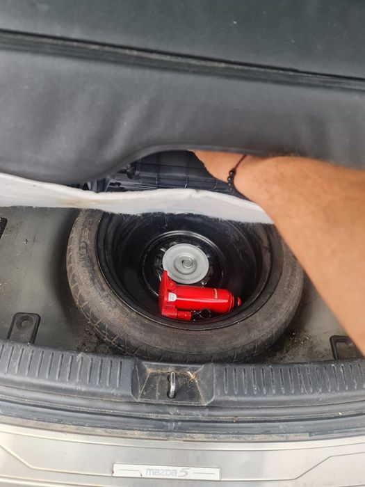 продам авто mazda5