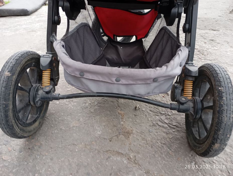 Продам Коляска Chicco