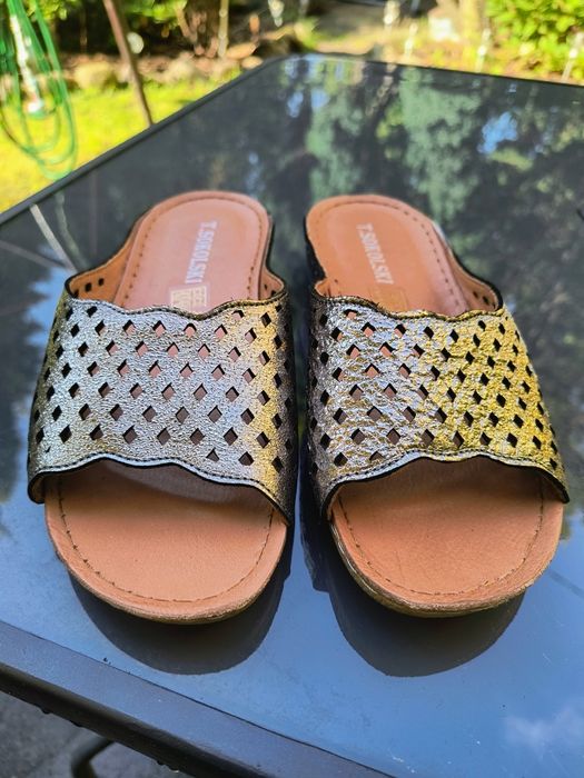 Klapki skórzane damskie rozmiar 39