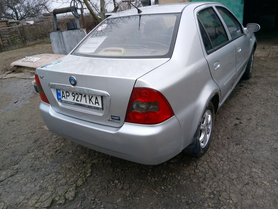 Автомобіль Geely