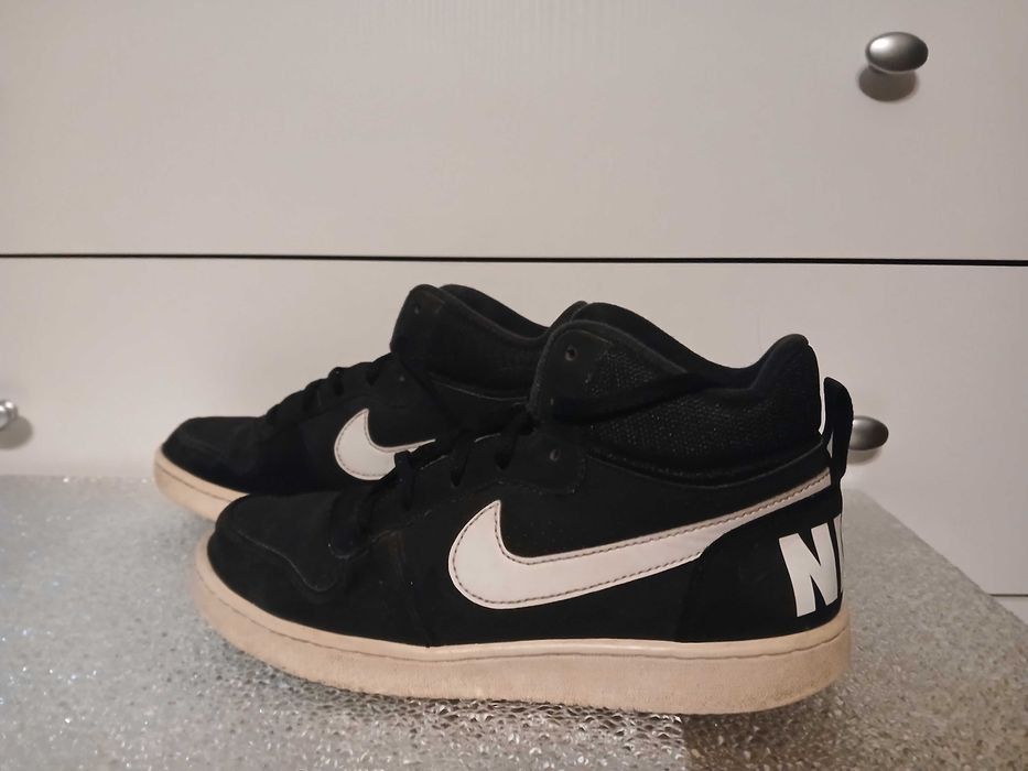Buty NIKE COURT rozmiar 38