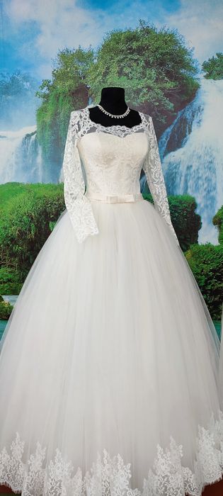 Весільні  сукні   .