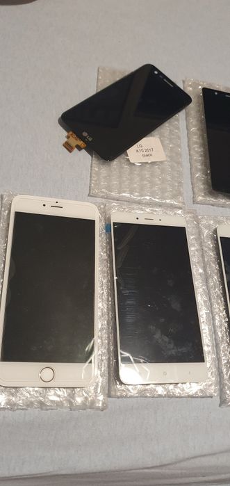 Wyświetlacze LCD do LG, Huawei, Xiaomi, iPHONE