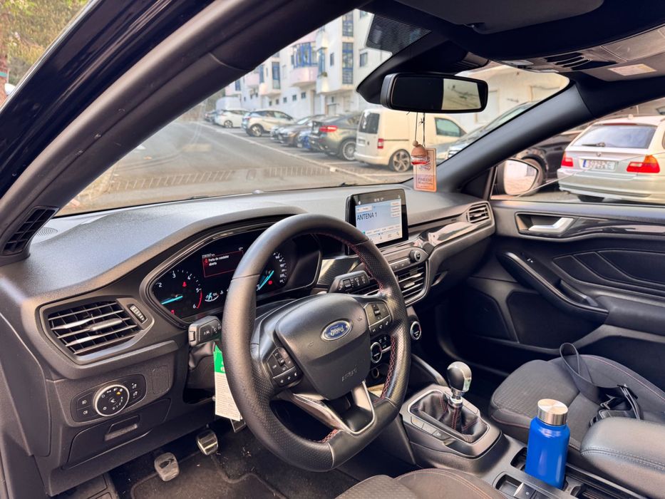 Ford focus ST line