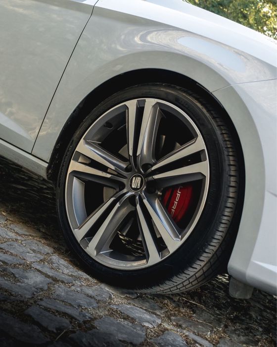 Seat leon cupra 280