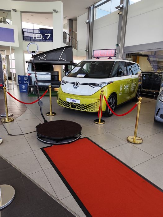 Aluguer de audiovisuais, som e luz para eventos e casamentos