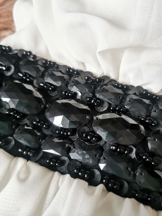 Випускне плаття (в молочному кольорі)