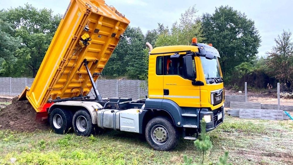 Wywrotka usługi transportowe Piach Kruszywo Ziemia RADOM