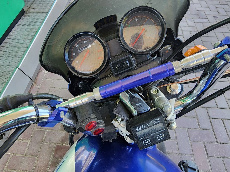 Мотоцикл Bajaj Boxer 150