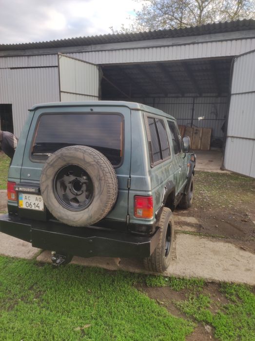 Mitsubishi Pajero Wagon 1  3.0 бензин 1987року