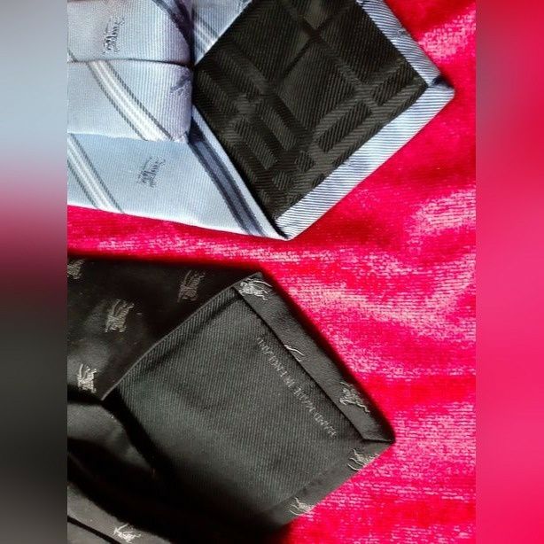 Krawat BURBERRY jedwab 100%silk piękny klasa elegancja