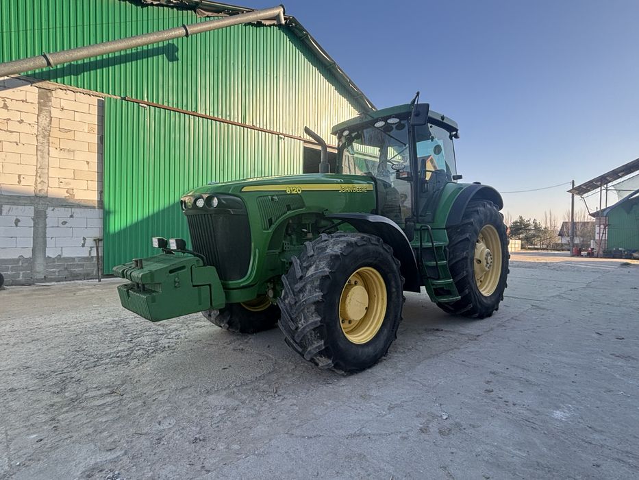 John deere 8120 z gospodarstwa