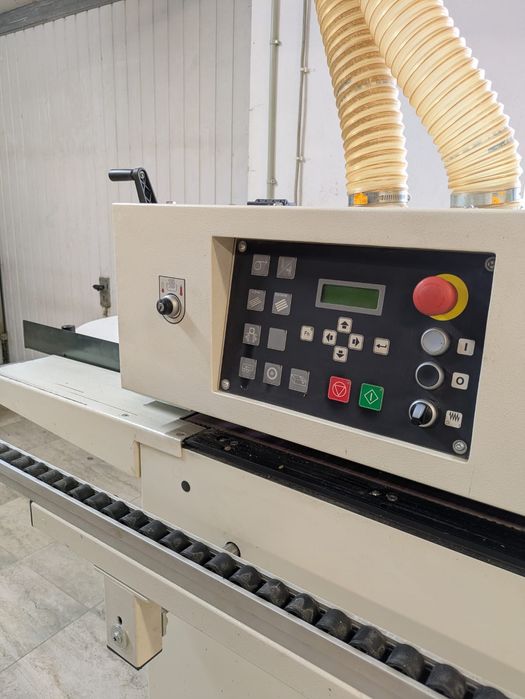 Okleiniarka SCM K100 wstępne frezowanie