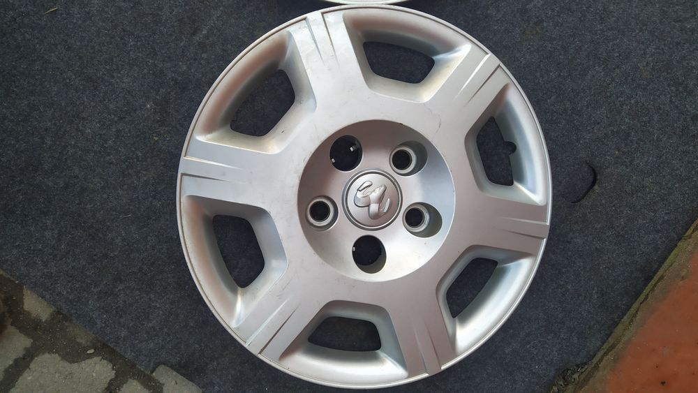 Oryginalny kołpak kolpaki R16 Chrysler Dodge