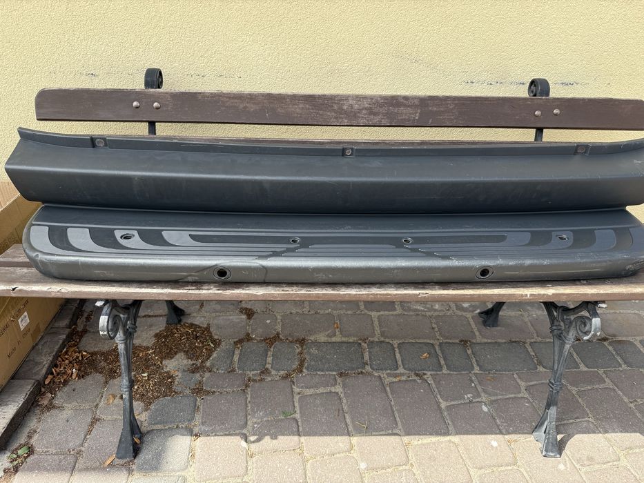Zderzak tył stopień Mercedes Sprinter W907  pdc stan bdb