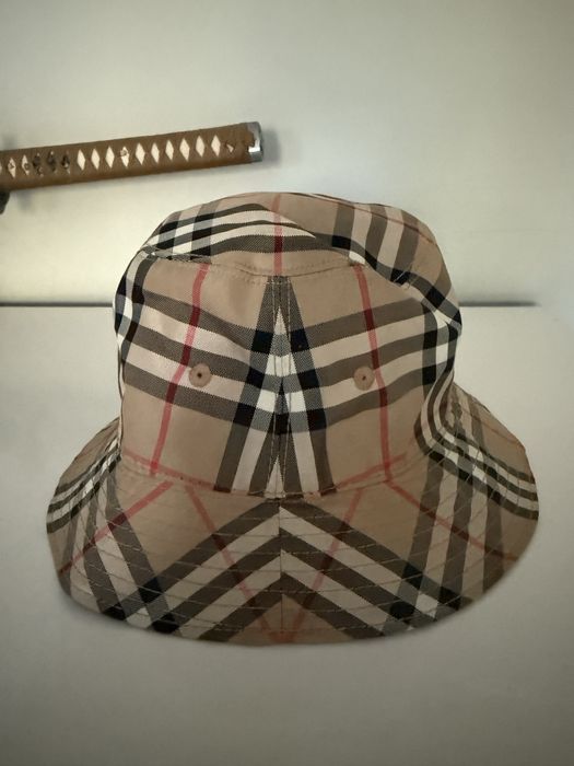 BURBERRY kapelusz.Oryginalny!