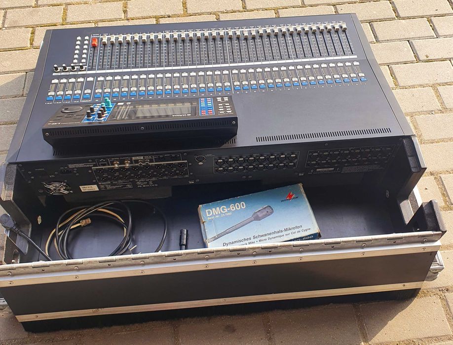 Konsoleta YAMAHA LS9/32