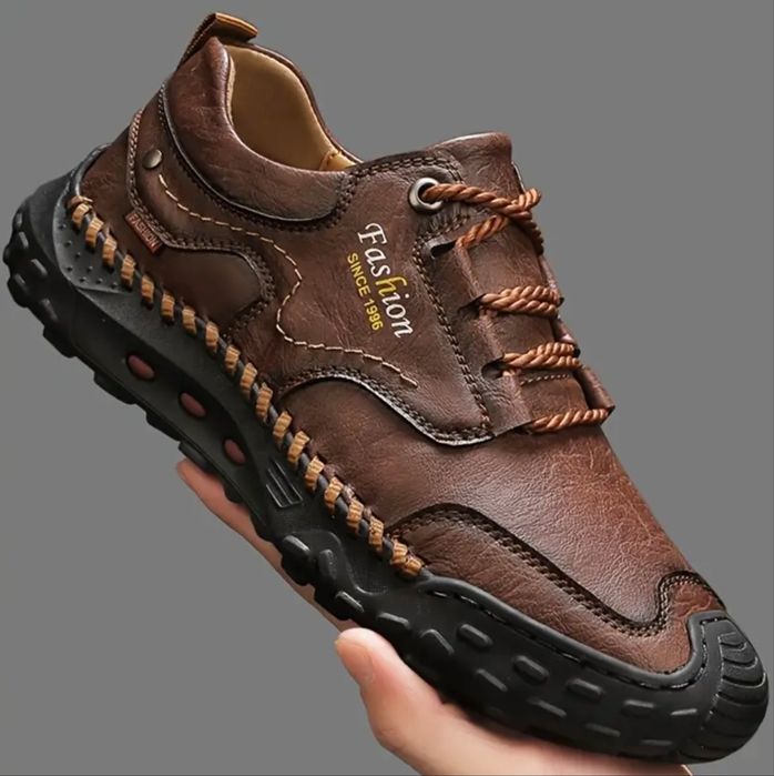 Buty męskie. Rozmiar 43 lub 44. Długość wkładki 28cm. Nowe