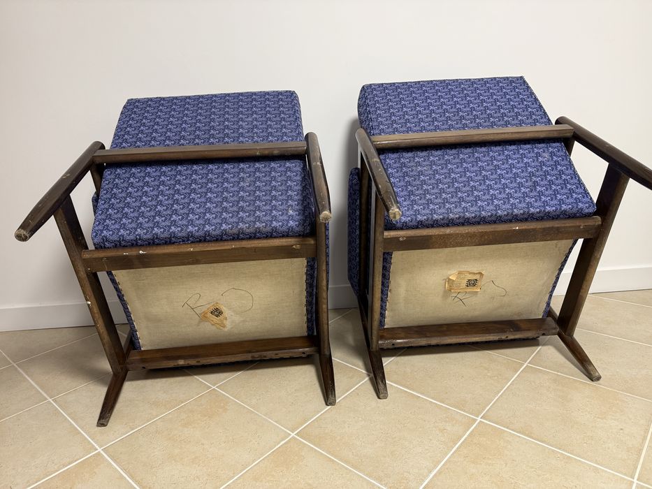 Fotele fotel PRL typ Gfm-142 komplet 2 sztuk tapicerowane