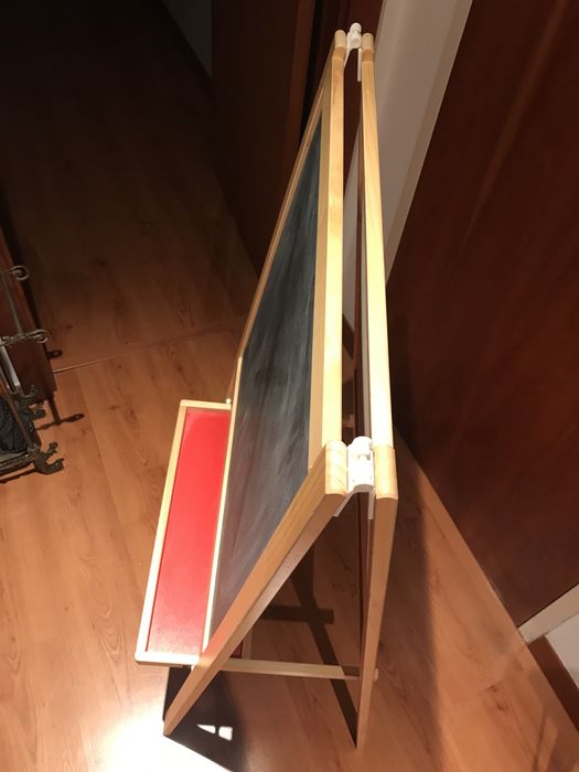 Slate board and flip chart64584779597569123