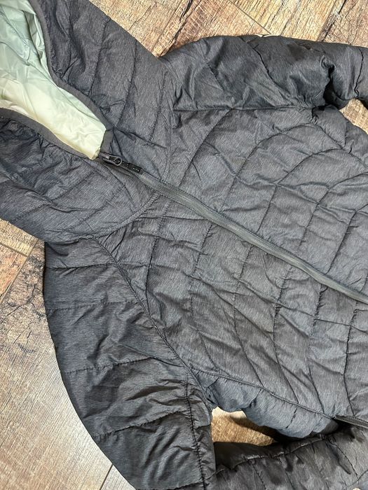 Женская куртка,ветровка RE. Разм.М-ка.