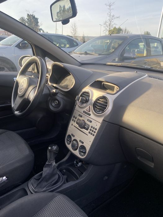 Opel corsa D van 1.3 ctdi