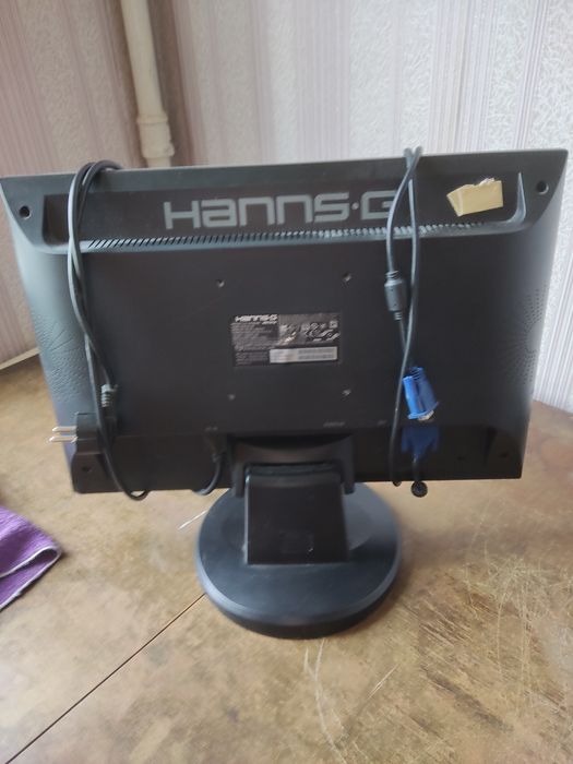 Монитор Hanns.G  HG191A. В рабочем состоянии
