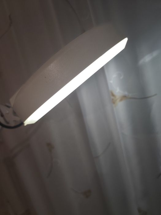 Лампа Лампа Уно косметологическая лампа