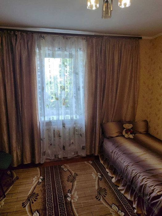 З 15 березня здається 3-х к. квартира