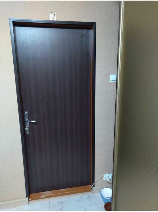 Продам комнату с балконом (404842)