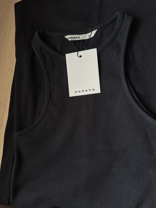 Продам платье  чёрное Papaya