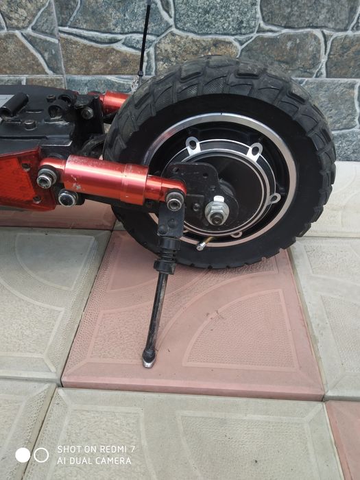 Продам самокат kygo kirin m4 pro